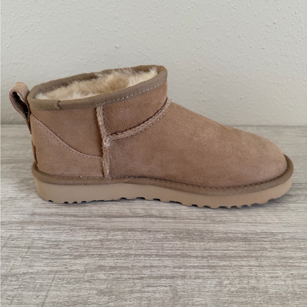 Authentic UGG Classic Ultra Mini 1116109 Women's Fashion Boots Sand Size 7 - Picture 11 of 16